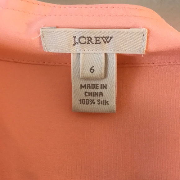 Beautiful coral silk top - Picture 3 of 6